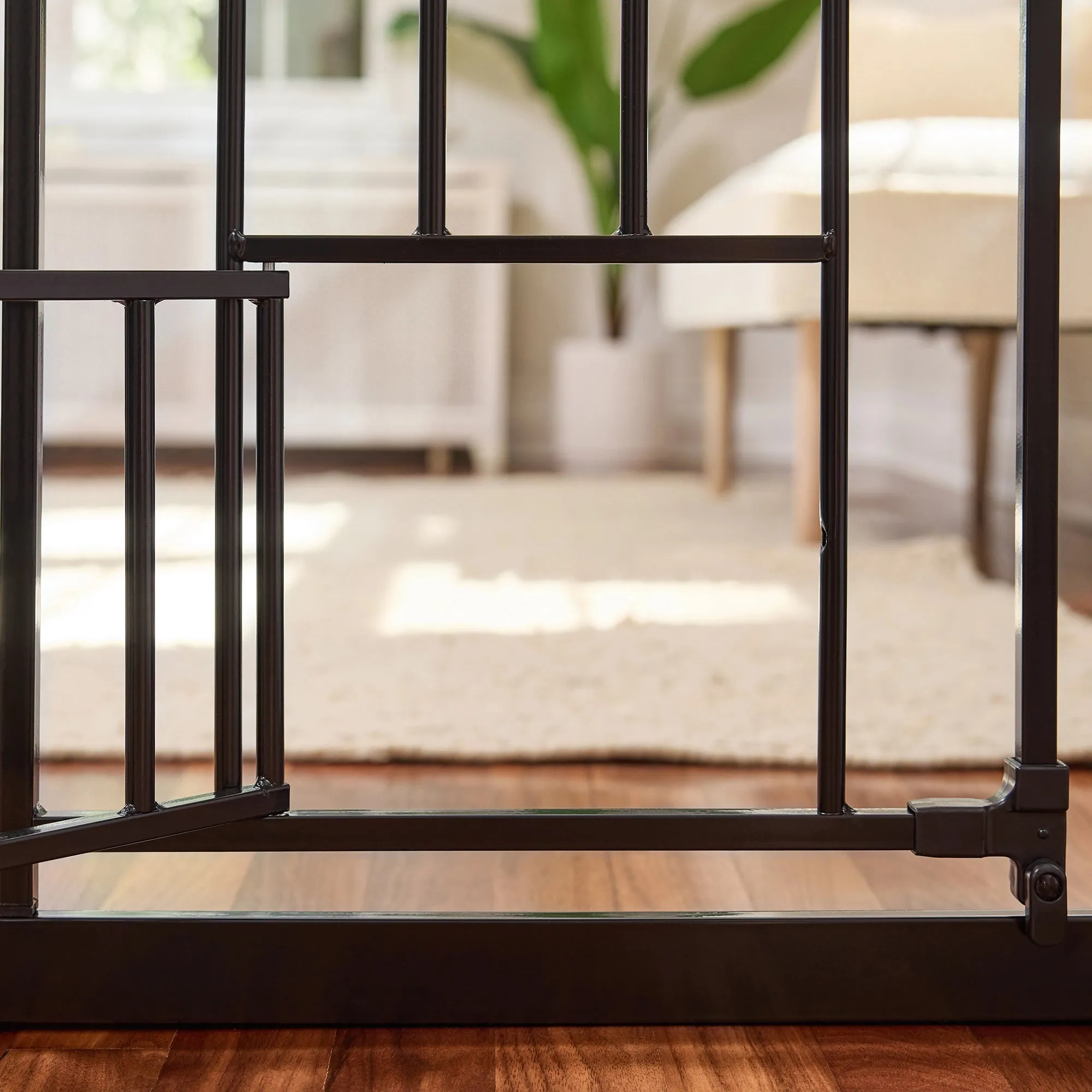 51" Extra Wide Walk-Thru Pet Gate with Lift Handle