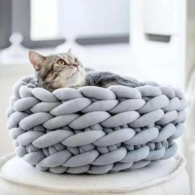 Handmade Knit Pet Bed