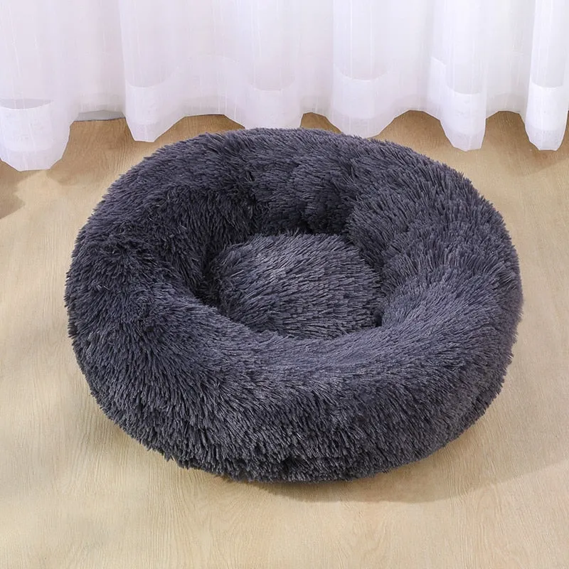 Luxurious Plush Pet Bed - High-Quality Comfort for Dogs and Cats