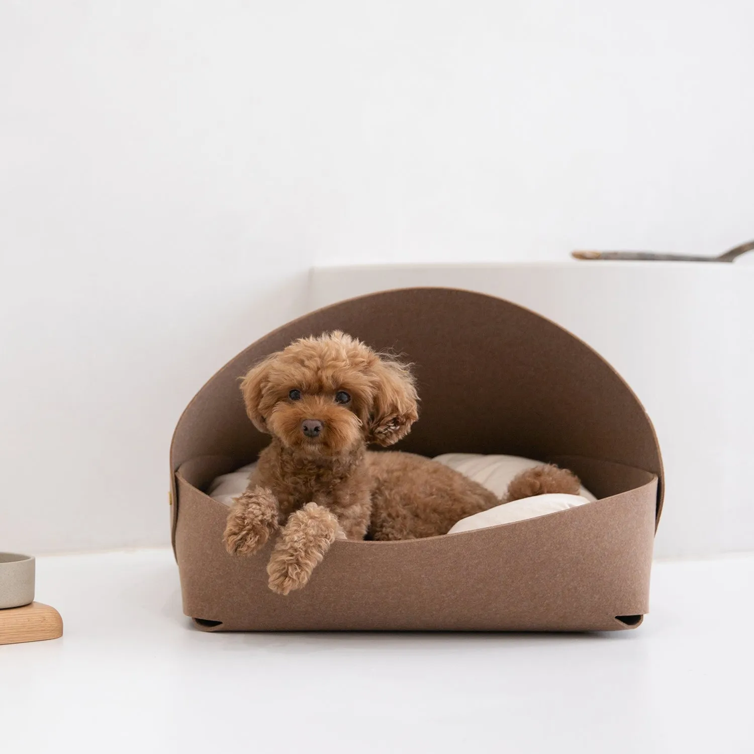 Marron Pet Bed